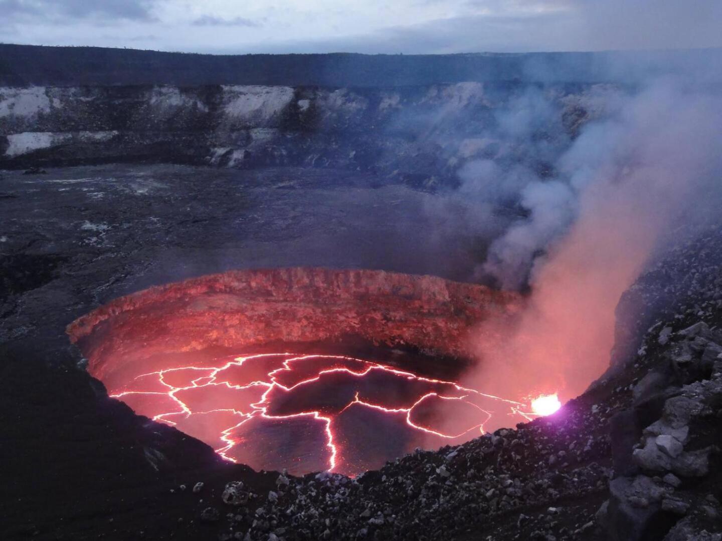 Volcano One - Modern Studio With Lanai Near Volcano National Park 외부 사진